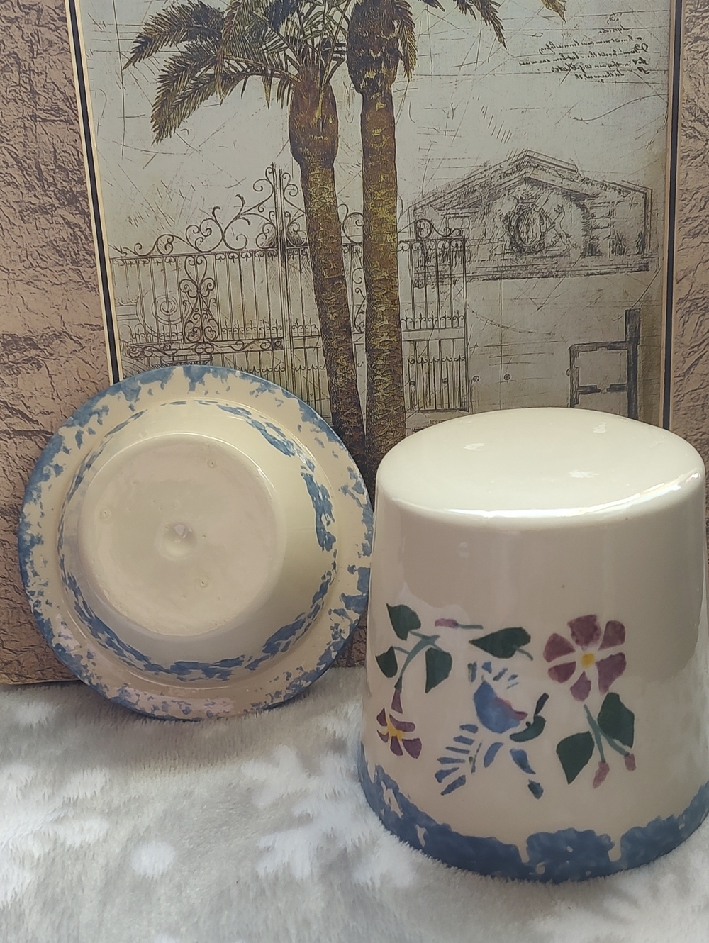 🐦 Planter and Matching Saucer - Blue and Cream - Picture 8 of 8